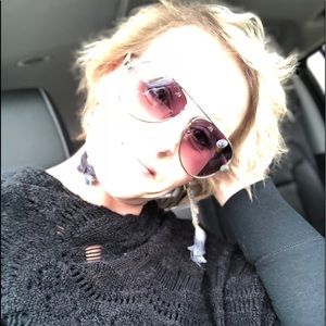 Meet your Posher, Ellie